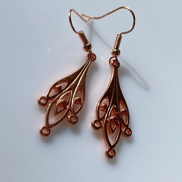 ❤️ Copper Leaf Drop Earrings - Picture 8 of 10